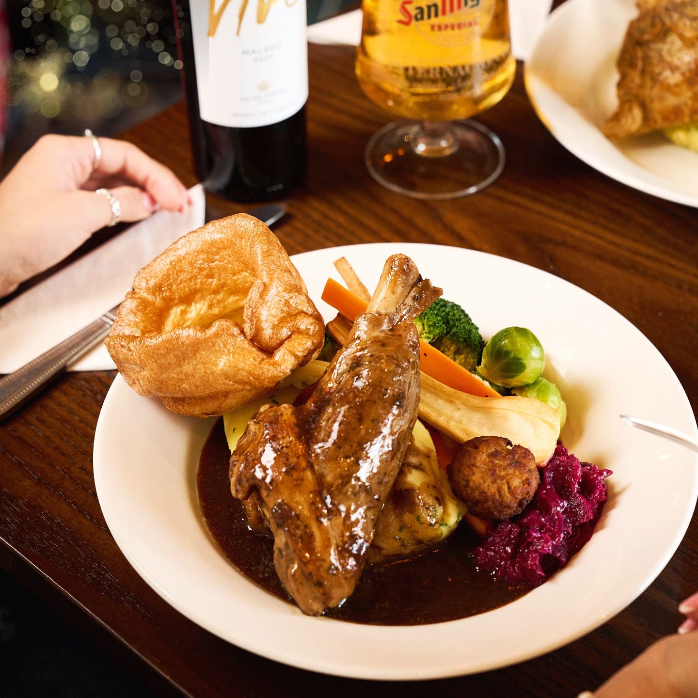 Christmas Day 2025 Lunch, Dinner & Dining at The Llanwern Bull in Newport