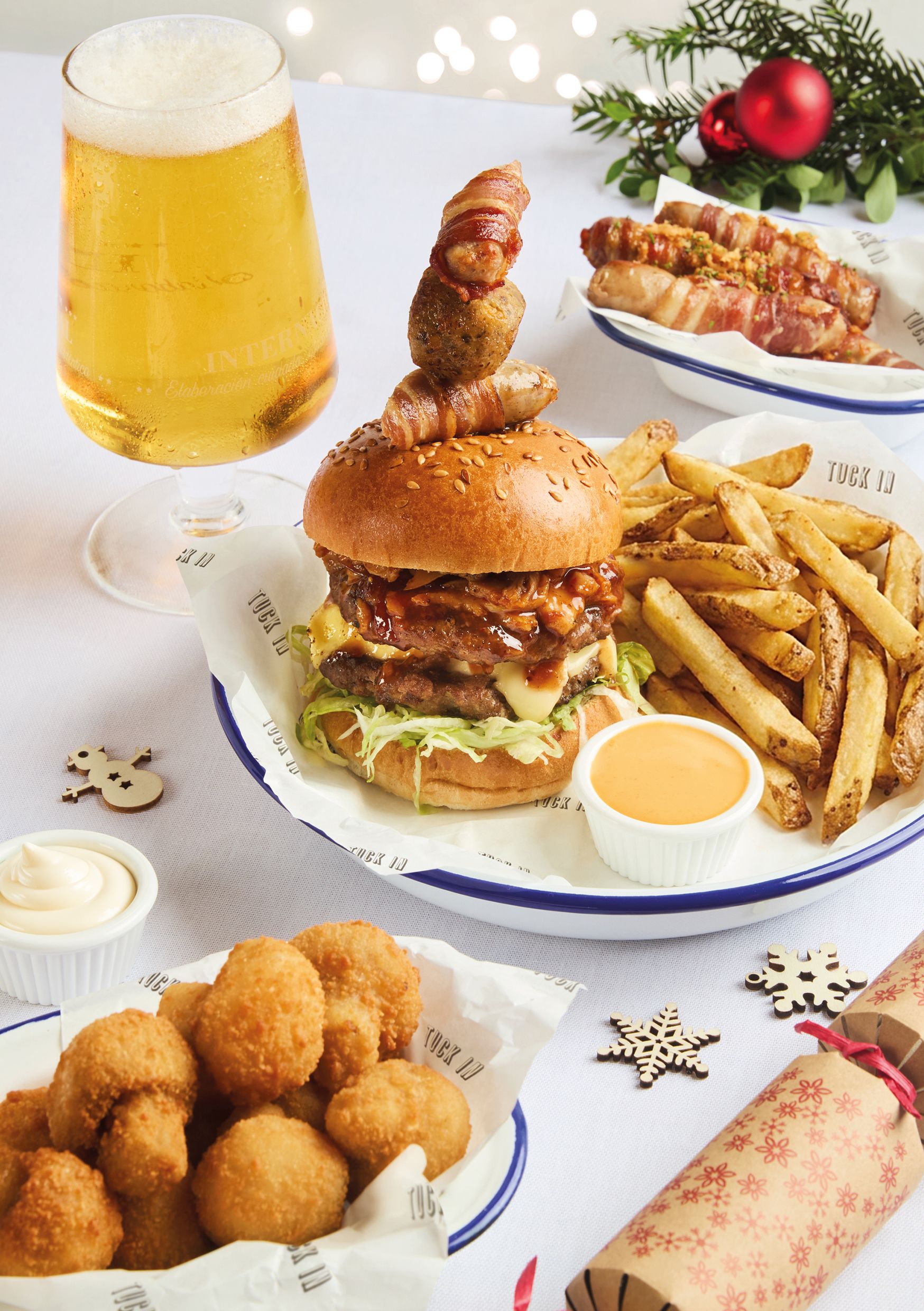 Festive Lunch & Dinner at The Llanwern Bull in Newport
